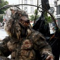 Théâtre de rue pour Halloween