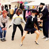 compagnie theatre rue comique deambulation nouvelle aquitaine 