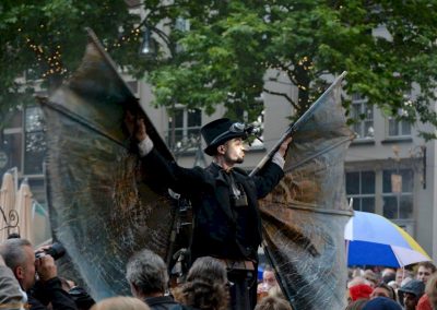 Les Bouffons Volants